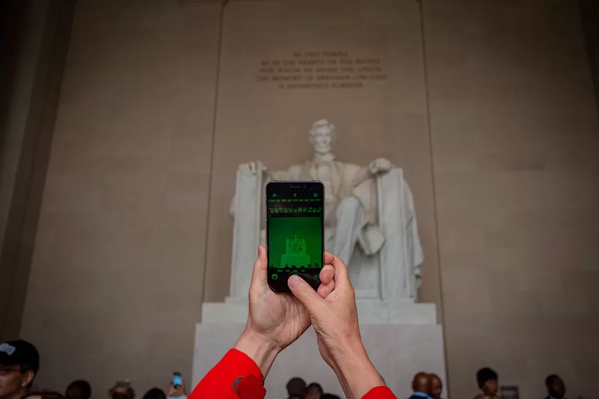 OMB’s new guidance to Federal agencies for implementing the 21st Century IDEA emphasizes rebuilding trust in government by improving the digital experience of its websites and apps
